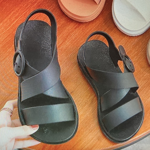 NWOT - PVC Rubber Women’s Casual Summer Sandals - Sz 37 - Picture 8 of 14